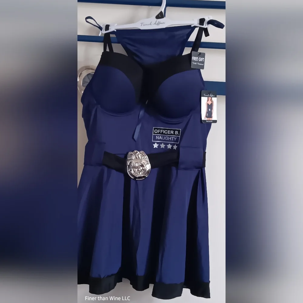 Sexy Cop Blue Lingerie Costume with badge, handcuffs, and thongs Women's Size L - Picture 2 of 5